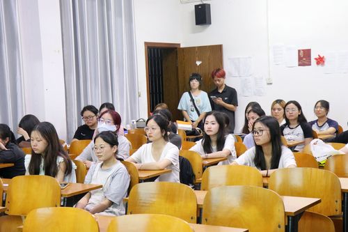 外国语学院心理信息员培训1 外国语学院心理信息员培训1