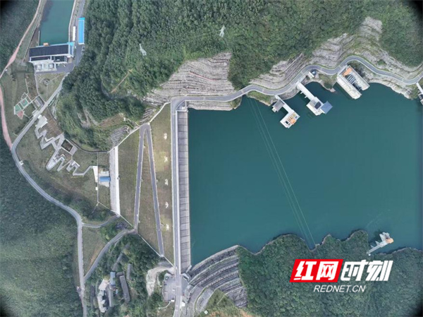 图片2.jpg 图片2.jpg